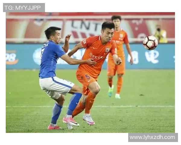 北京羽毛球队区域防守战术解析及其在比赛中的应用与成效 北京羽毛球队区域防守战术解析及其在比赛中的应用与成效